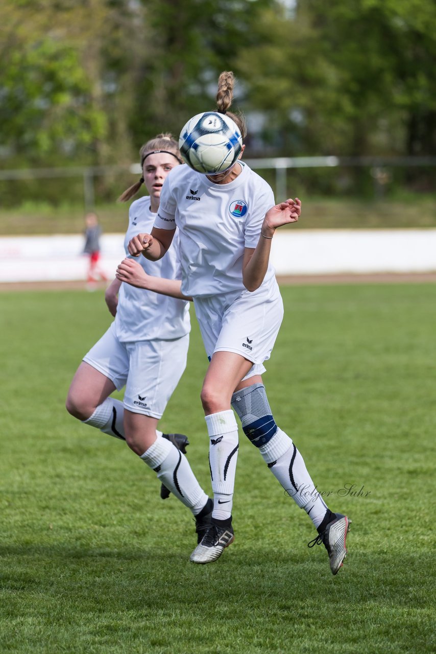 Bild 220 - wBJ VfL Pinneberg - Eimsbuettel : Ergebnis: 6:2